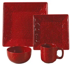 Savannah 16-Piece Dinnerware Set - Red