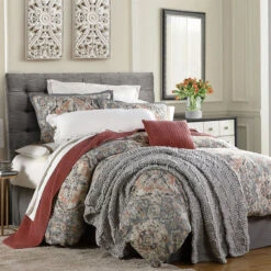 Carmen Comforter Set