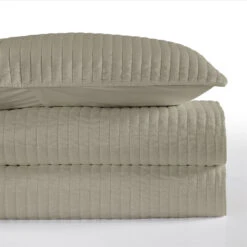 Channel Satin Quilt Set - 4 Colors 15 Channel Satin Quilt Set - 4 Colors -HiEnd Accents FB3500 TP 2 lg