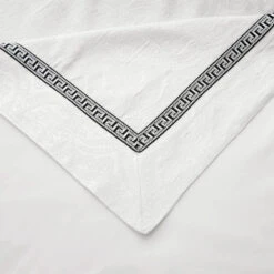 Liza White Matelassé Coverlet Set 16 Liza White Matelassé Coverlet Set -HiEnd Accents FB4162 6 lg