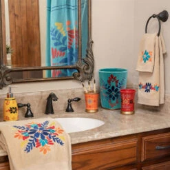 Bonita 8-Piece Bathroom Accessory And Towel Set