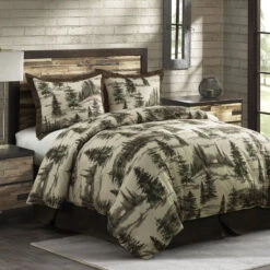 Joshua Bedding Set -HiEnd Accents LG1915 2 lg