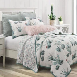 Sadie Quilt Set